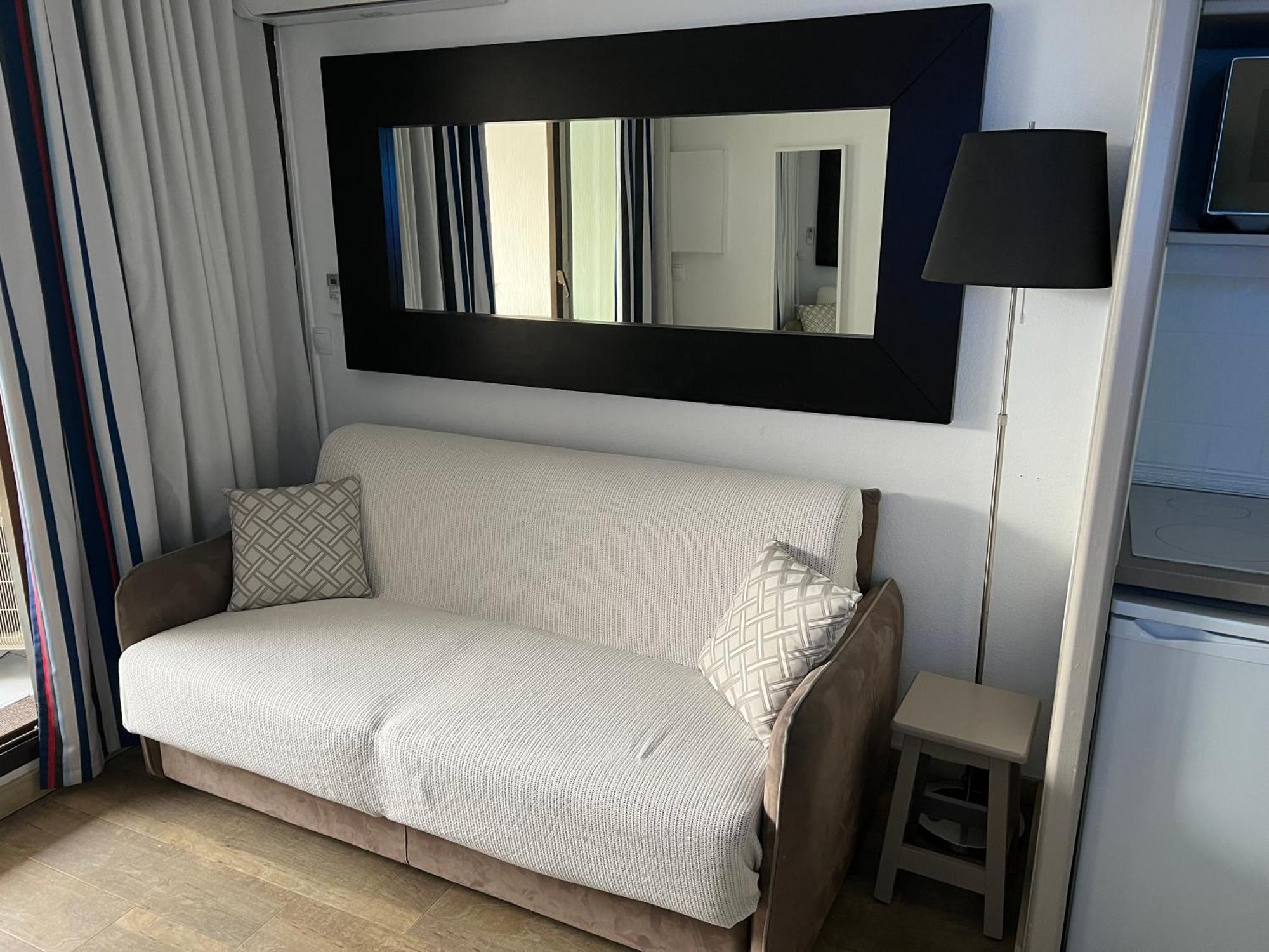Appartement Bord De Mer Residence L'Ange Gardien Вільфранш-сюр-Мер Екстер'єр фото